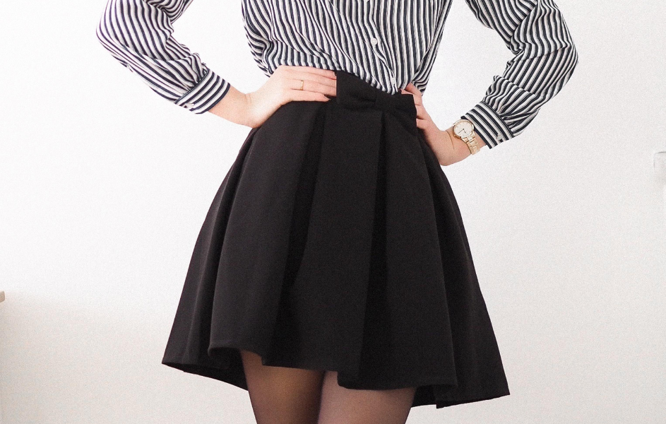 Cómo combinar una falda negra corta en invierno? – Ana Plaza