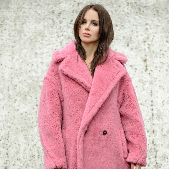 Guía para combinar el color rosa en invierno